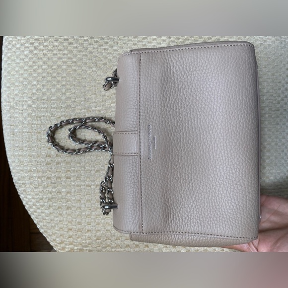 Aspinal of London Lottie Shoulder Bag in Soft Taupe Pebble - Picture 15 of 16